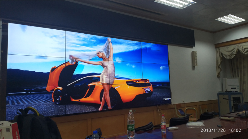 為什么液晶拼接屏_會議一體機_LED顯示屏成為高端會議室顯示屏？